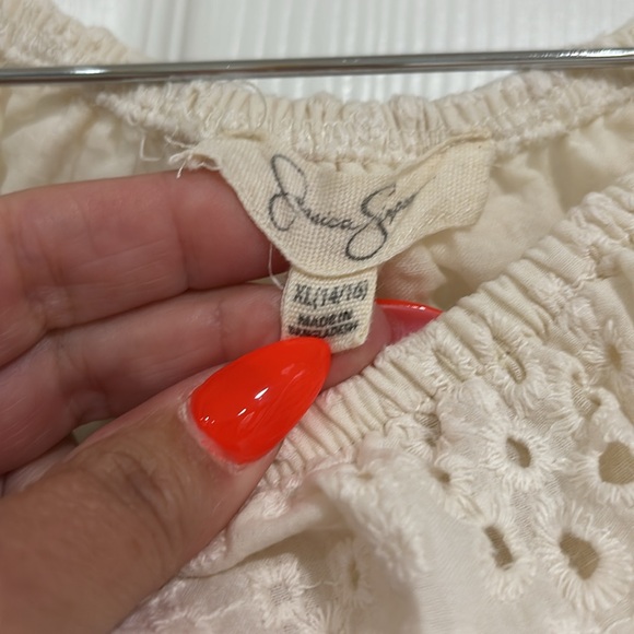 Jessica Simpson Cream Eyelet Women Crop Top - Picture 2 of 3